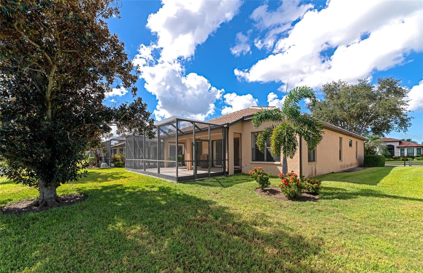 Single Family Residence at 8013 STIRLING FALLS CIR, SARASOTA, photo 41 of 56