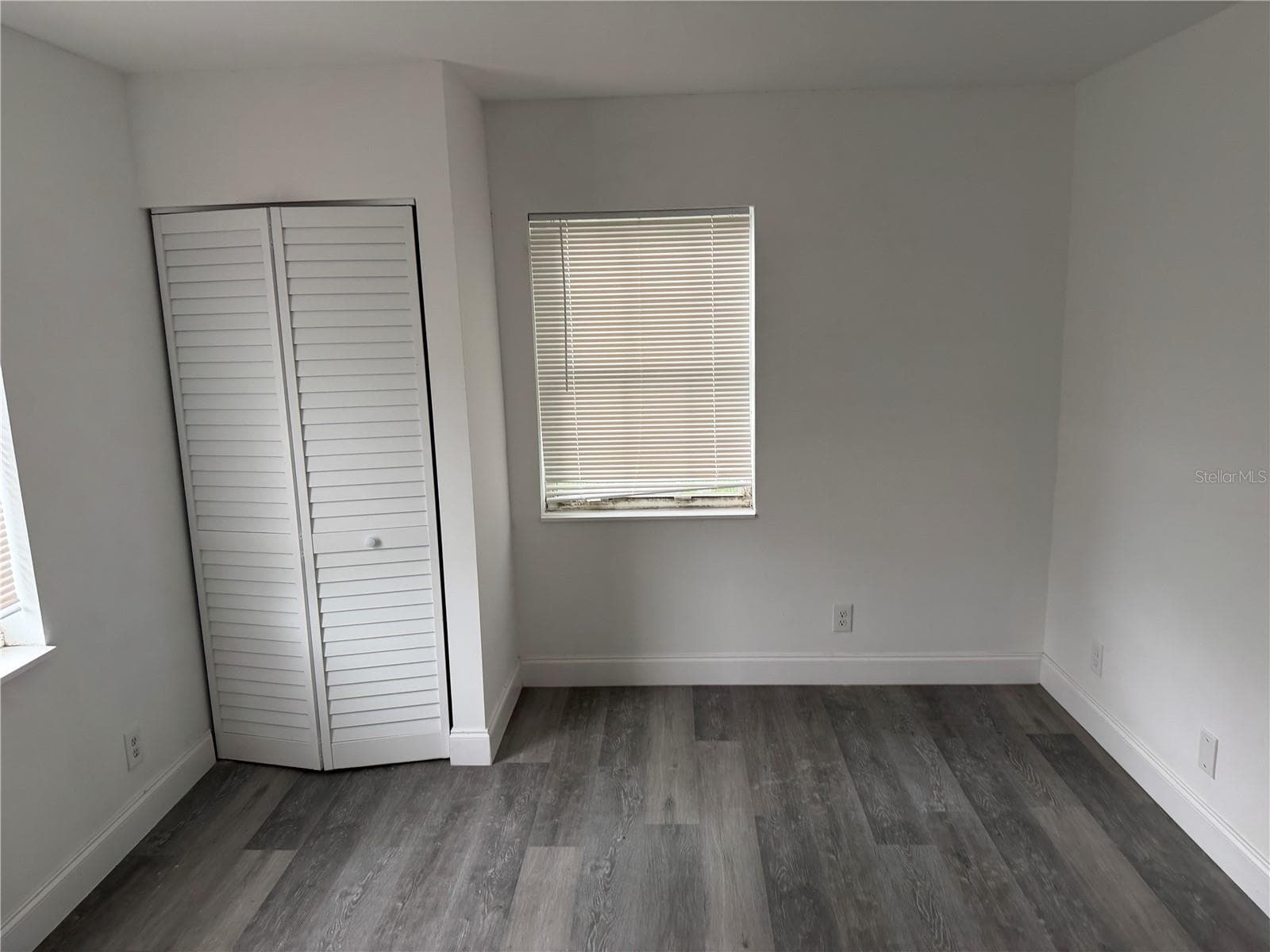 Office at 6044 SE AGNEW RD, BELLEVIEW, photo 6 of 30