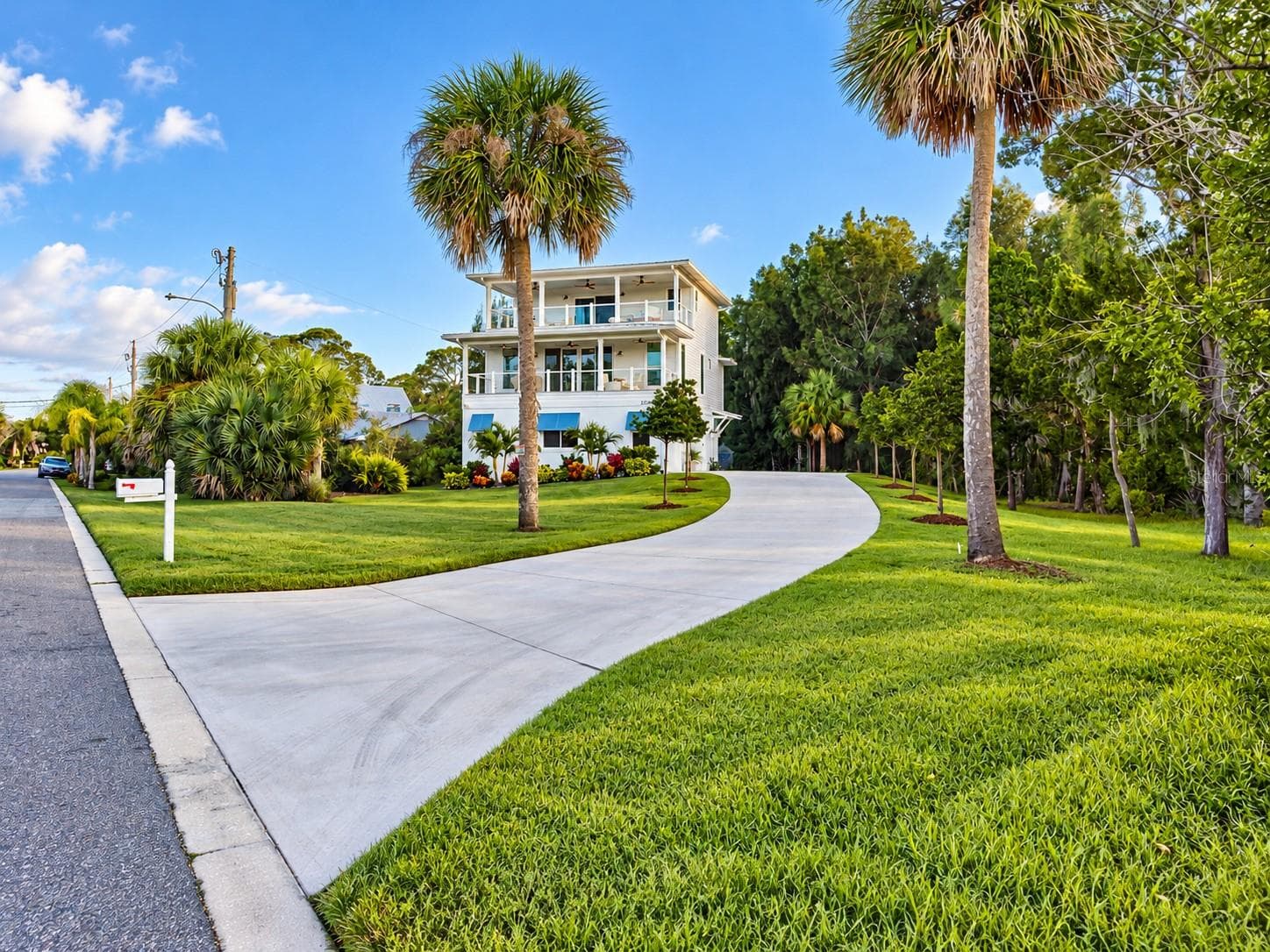 Single Family Residence at 2795 SUNSET DR, NEW SMYRNA BEACH, photo 3 of 43
