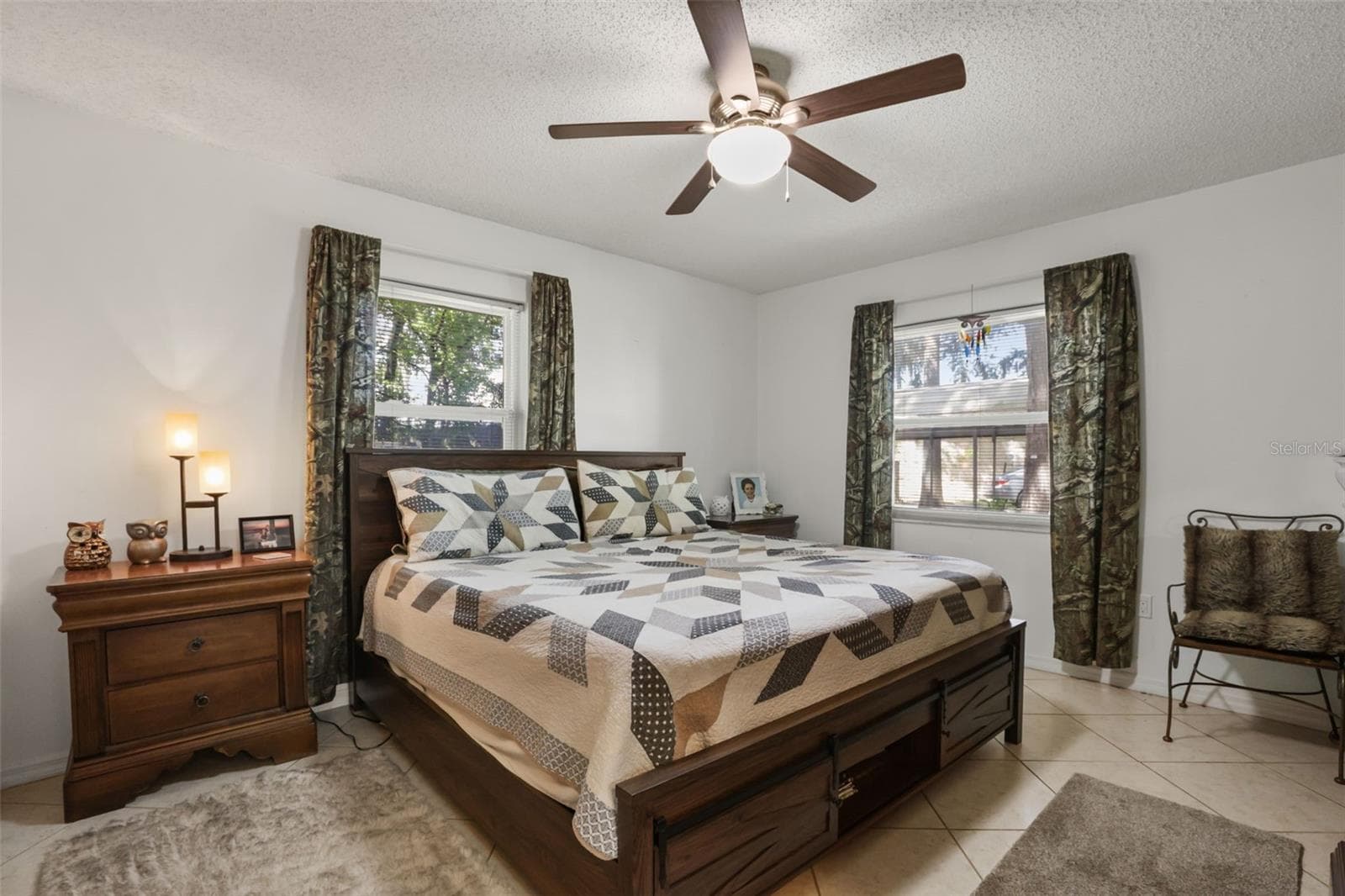 Single Family Residence at 1080 FOREST DR, TAVARES, photo 19 of 47