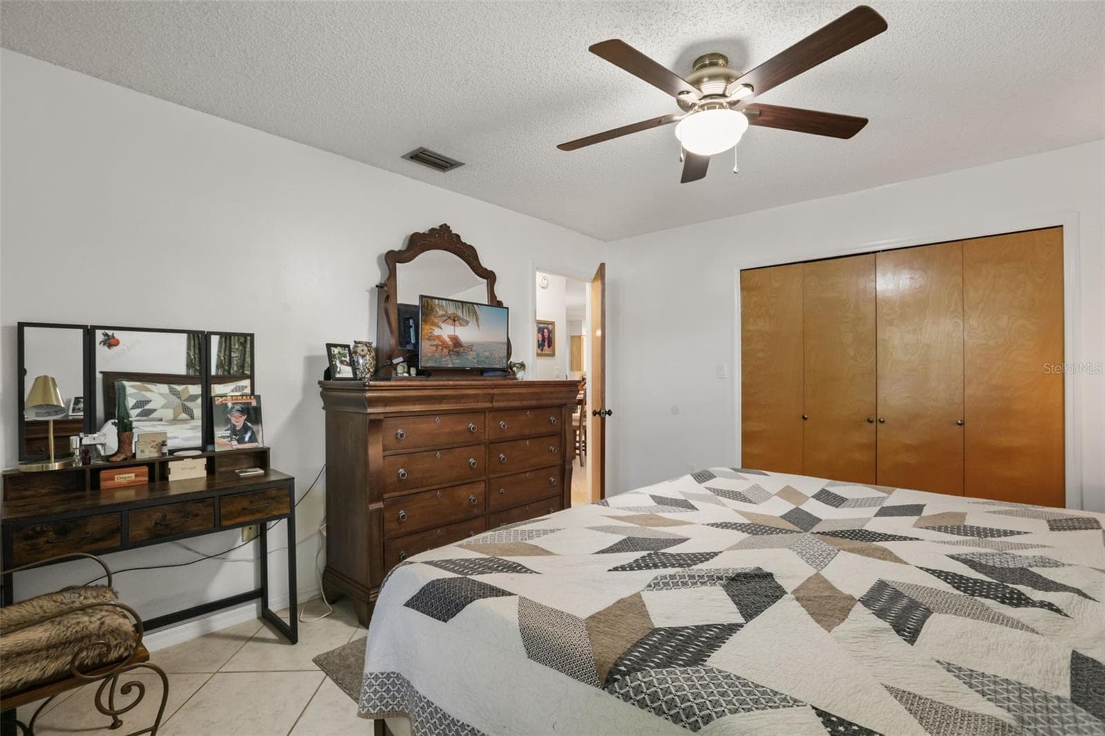 Single Family Residence at 1080 FOREST DR, TAVARES, photo 20 of 47
