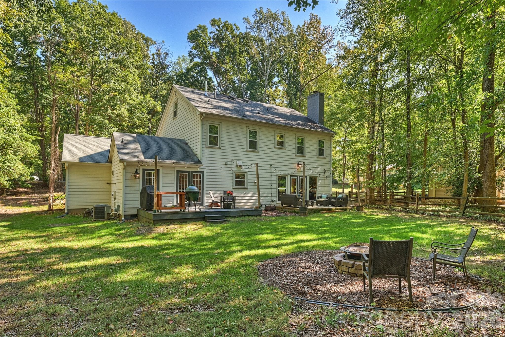 Single Family Residence at 5525 Lancelot Drive, Charlotte, photo 43 of 50