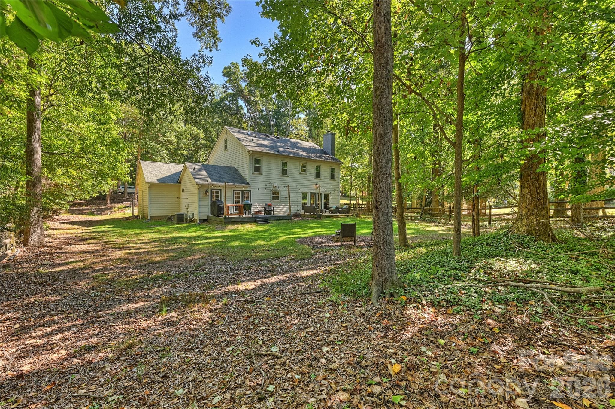 Single Family Residence at 5525 Lancelot Drive, Charlotte, photo 47 of 50