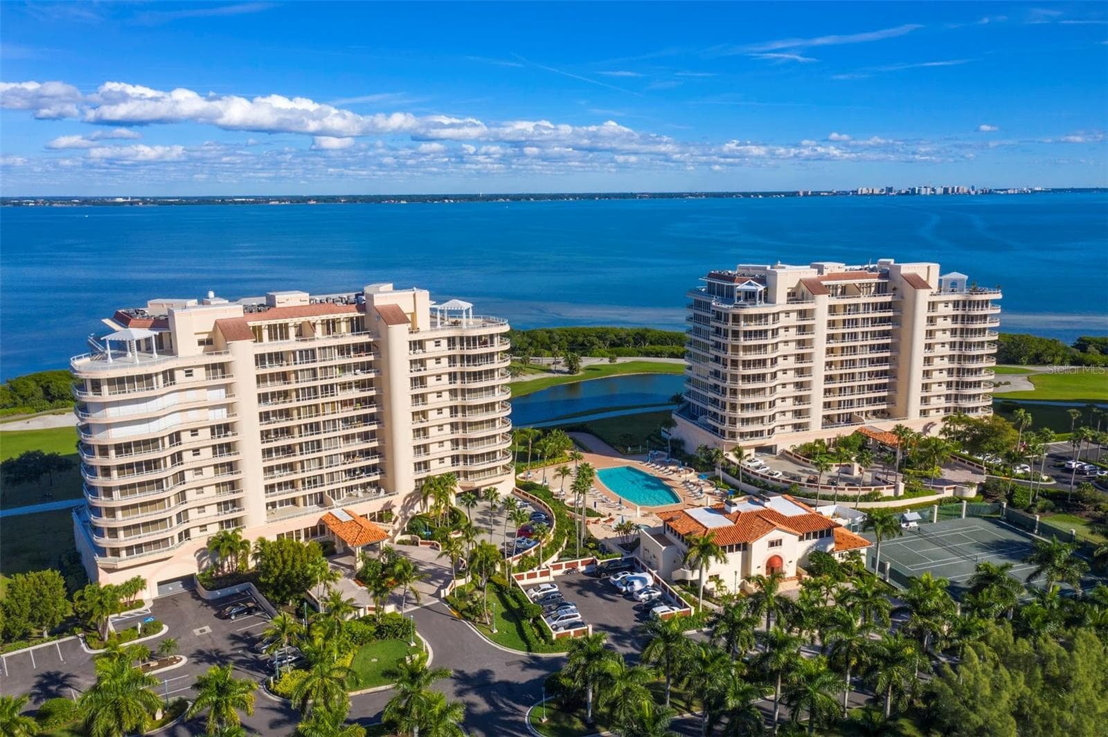 3060 GRAND BAY BLVD #124