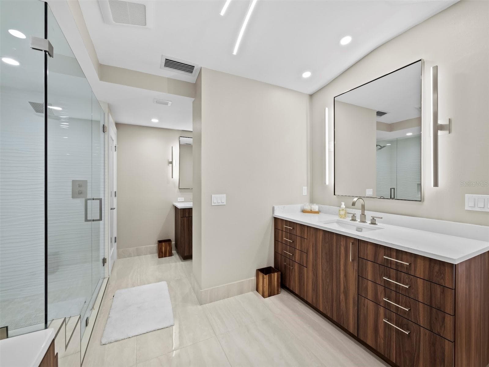 Condominium at 3060 GRAND BAY BLVD #124, LONGBOAT KEY, photo 27 of 56