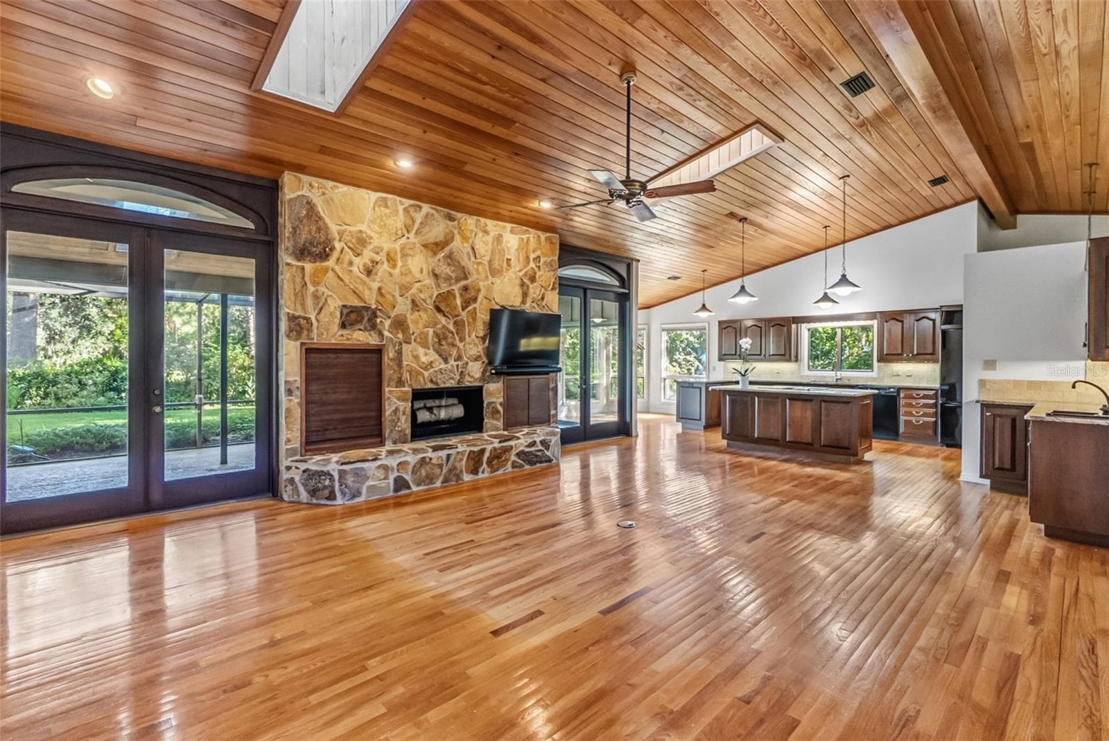 Single Family Residence at 5122 KESTRAL PARK S, SARASOTA, photo 7 of 46