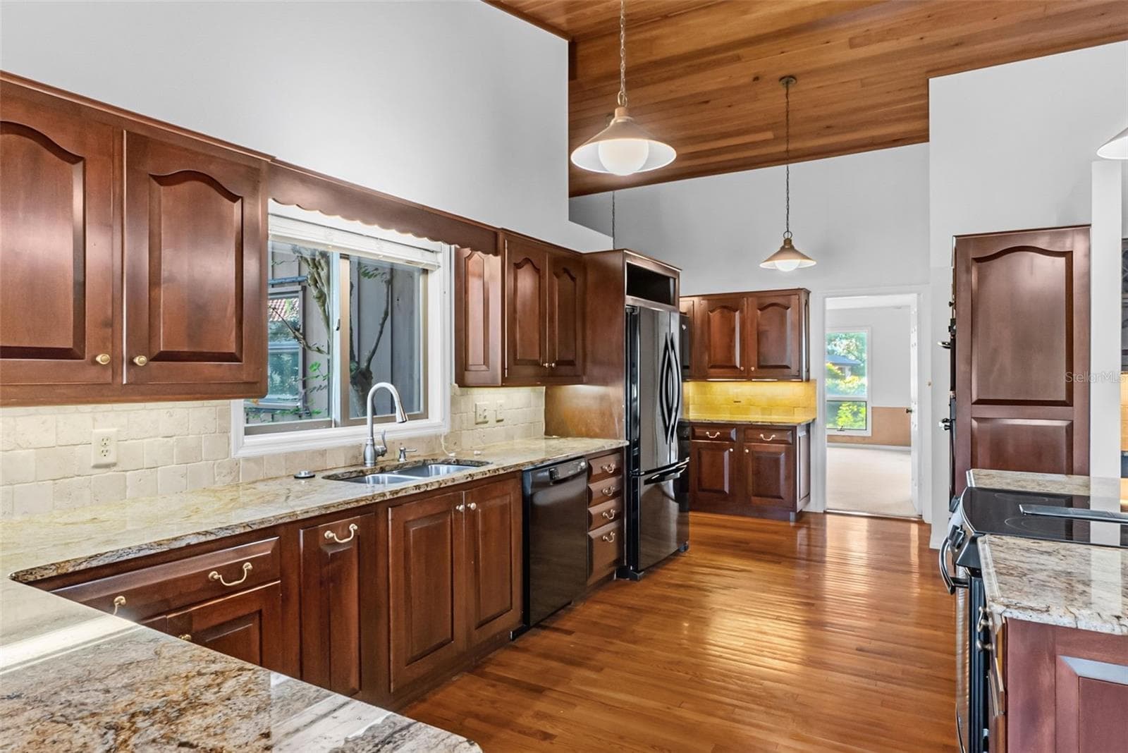 Single Family Residence at 5122 KESTRAL PARK S, SARASOTA, photo 16 of 46