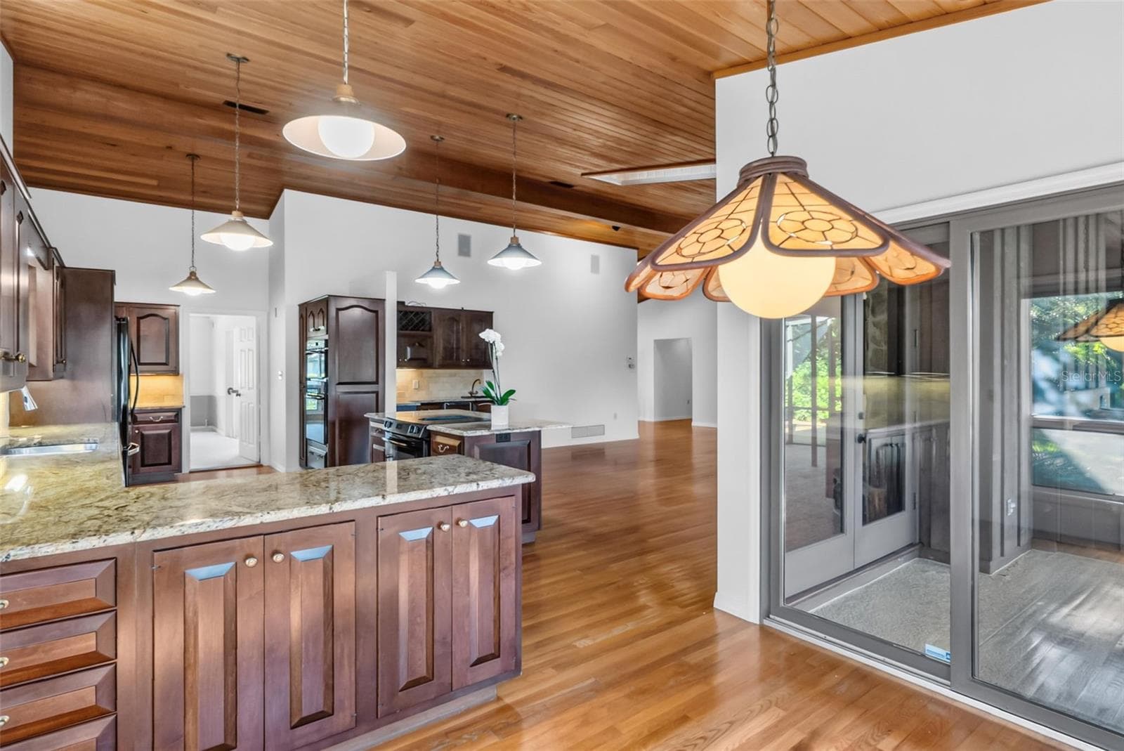 Single Family Residence at 5122 KESTRAL PARK S, SARASOTA, photo 19 of 46