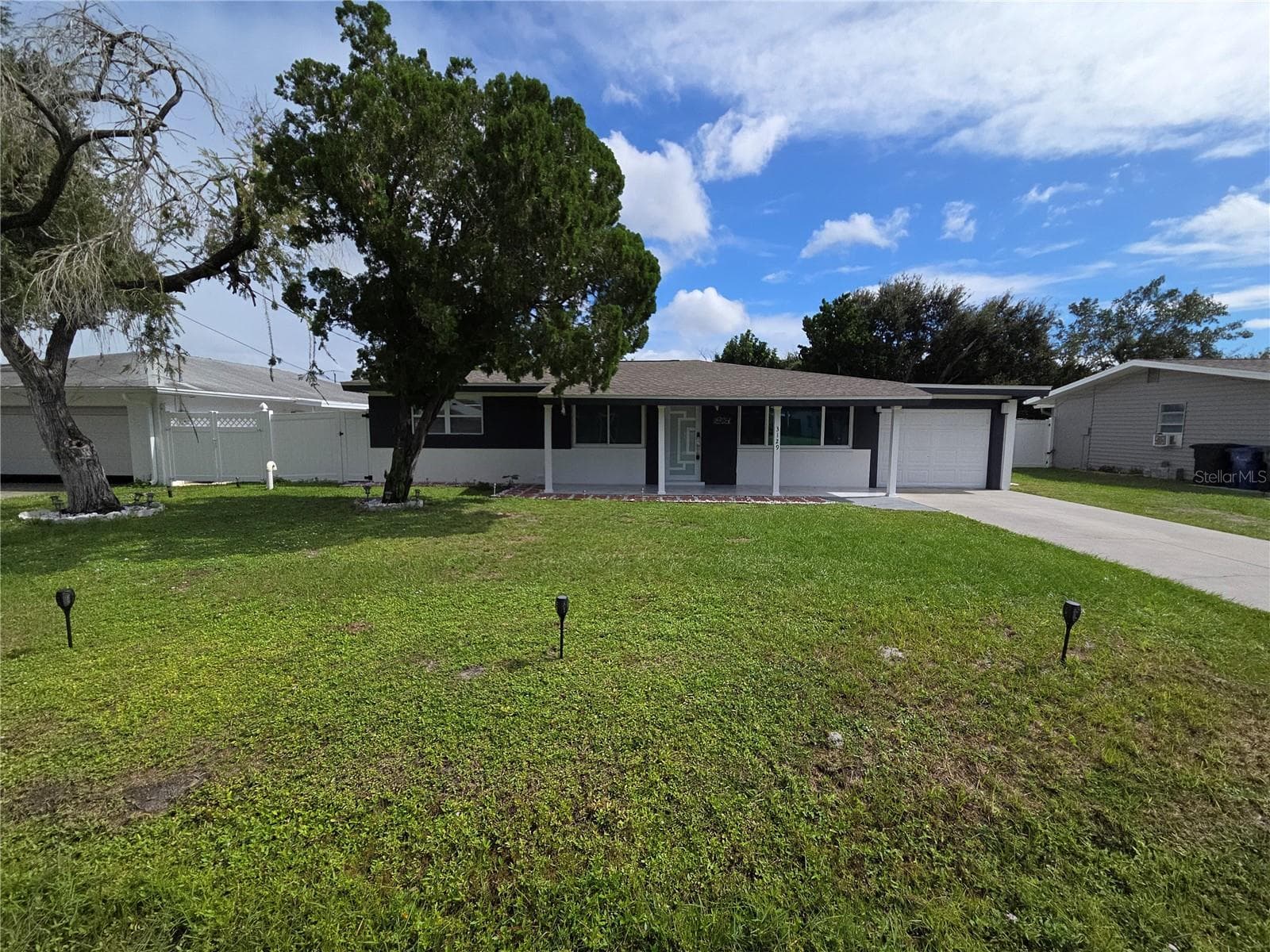 Single Family Residence at 3129 BALDWIN AVE, SARASOTA, photo 4 of 46