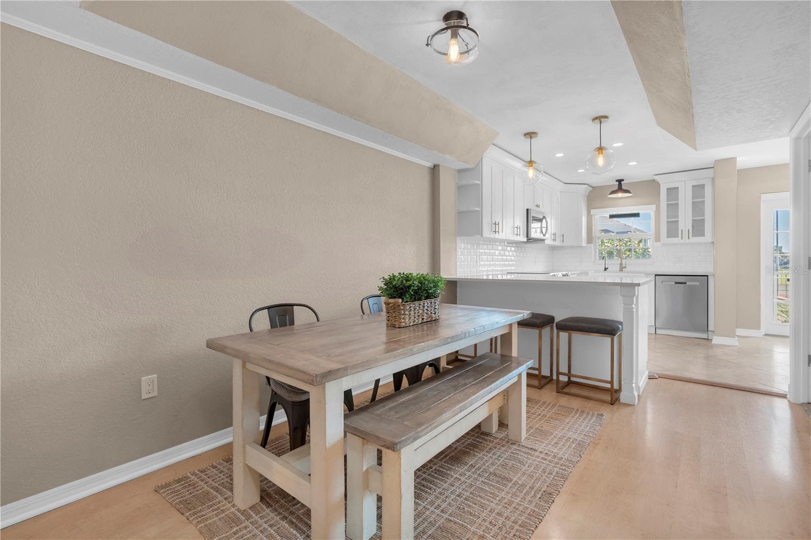 Townhouse at 9154 BLIND PASS RD, ST PETE BEACH, photo 10 of 52