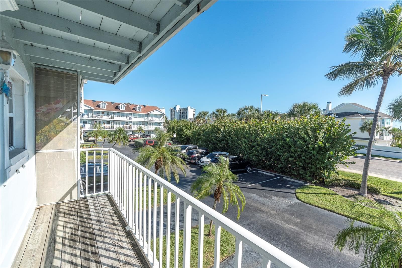 Townhouse at 9154 BLIND PASS RD, ST PETE BEACH, photo 17 of 52