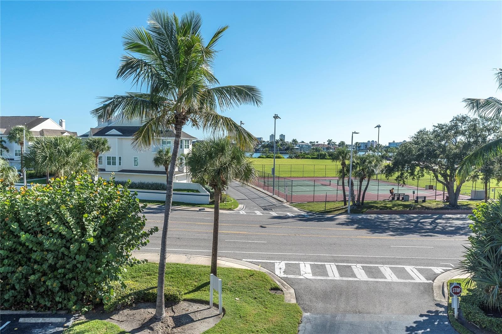 Townhouse at 9154 BLIND PASS RD, ST PETE BEACH, photo 18 of 52