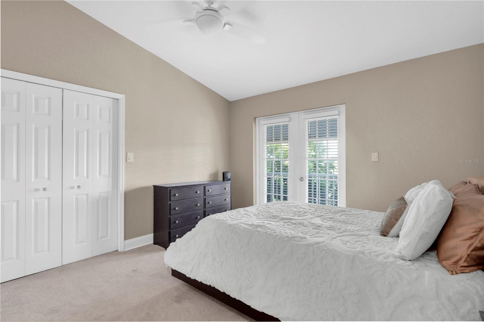 Townhouse at 9154 BLIND PASS RD, ST PETE BEACH, photo 25 of 52