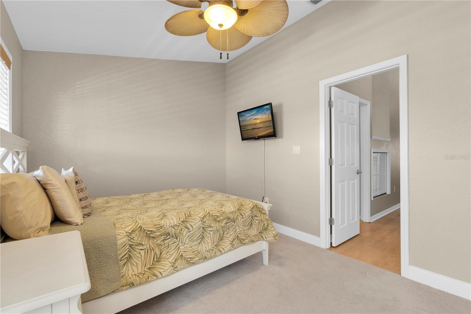 Townhouse at 9154 BLIND PASS RD, ST PETE BEACH, photo 35 of 52