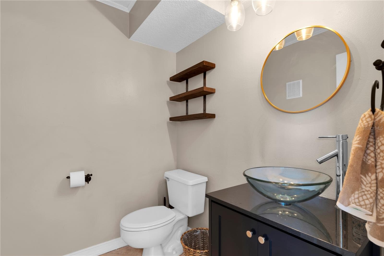 Townhouse at 9154 BLIND PASS RD, ST PETE BEACH, photo 39 of 52