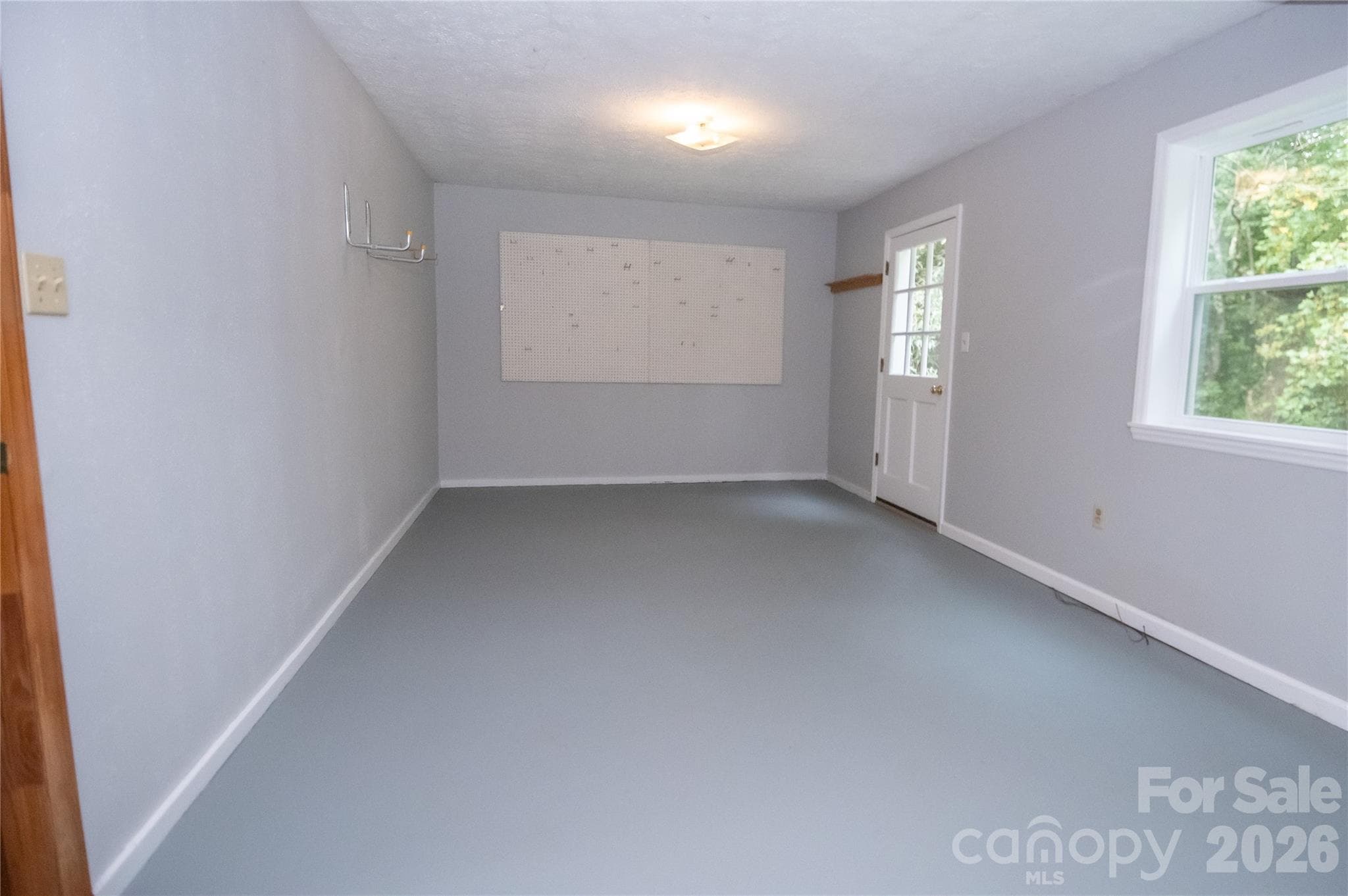 Single Family Residence at 113 Quail Drive, Morganton, photo 21 of 30