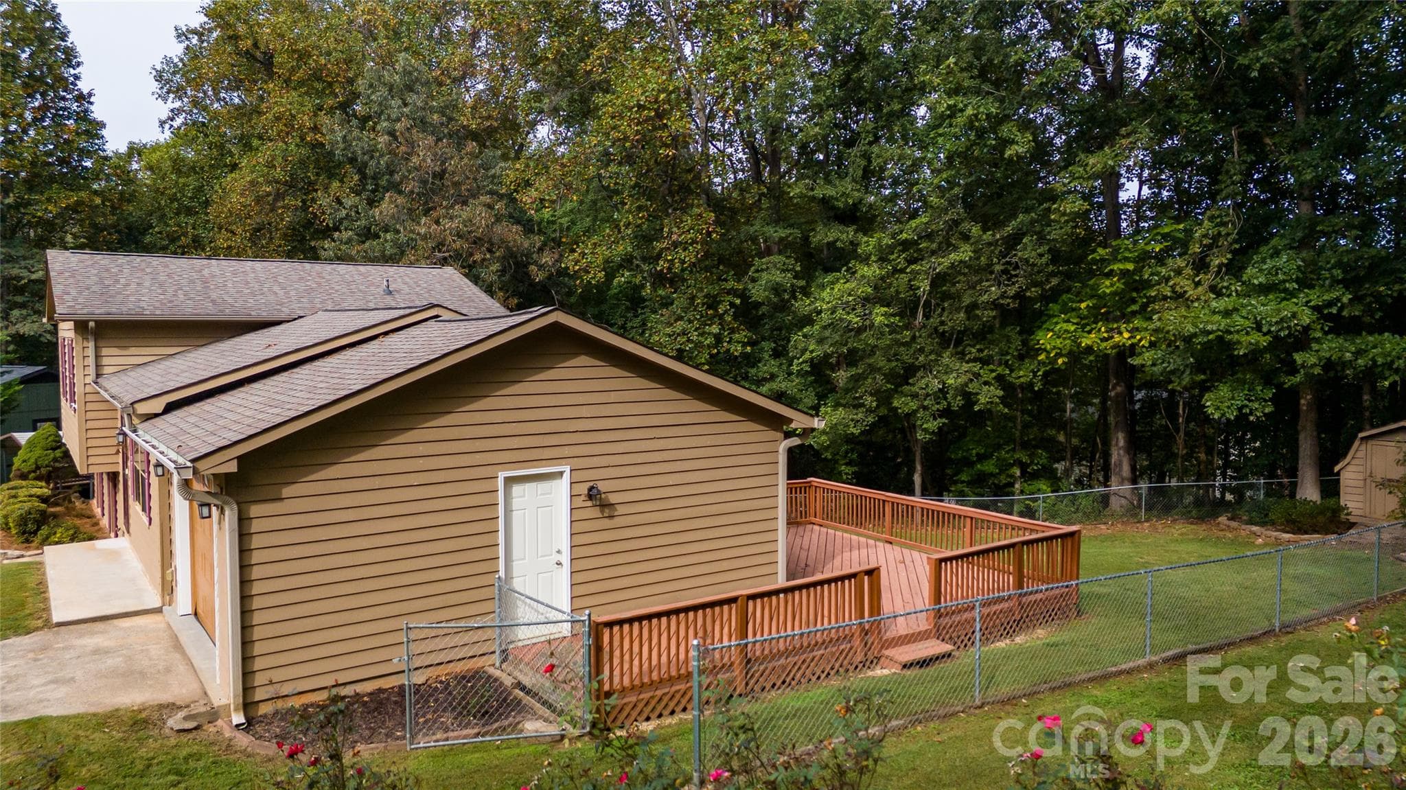 Single Family Residence at 113 Quail Drive, Morganton, photo 25 of 30