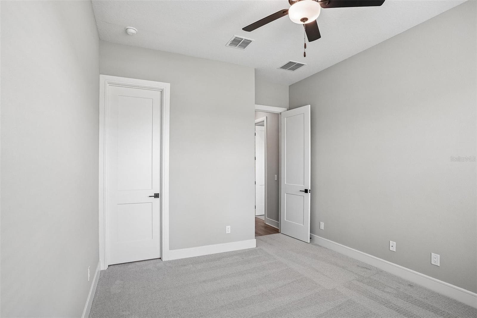 Single Family Residence at 36798 SUNDOWNER TRL, FRUITLAND PARK, photo 19 of 28