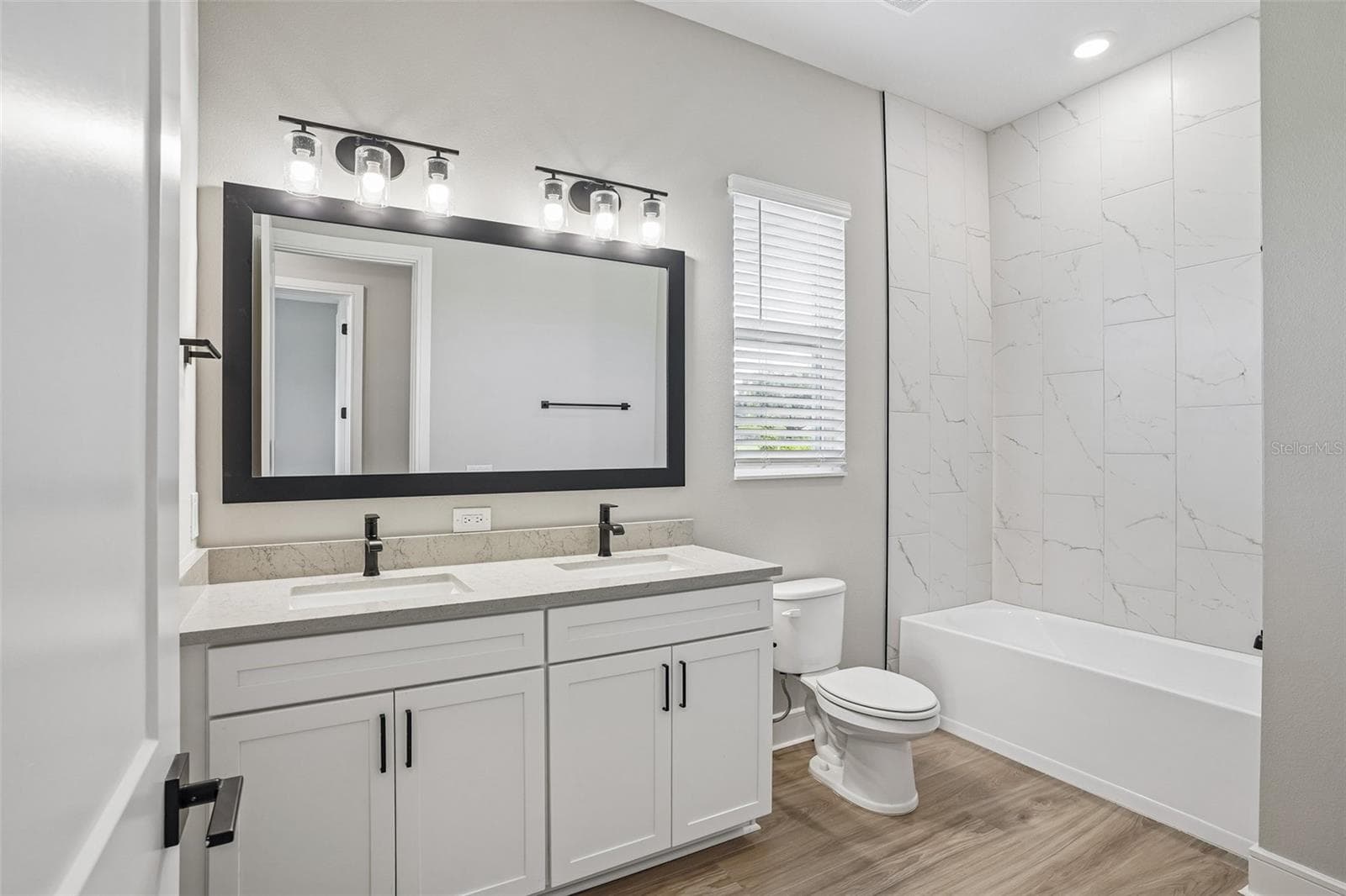 Single Family Residence at 36798 SUNDOWNER TRL, FRUITLAND PARK, photo 20 of 28
