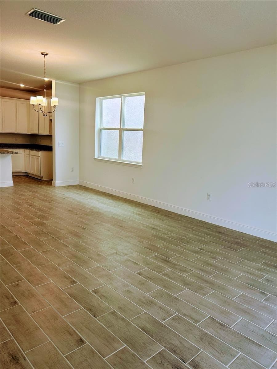 Single Family Residence at 2040 SUNSHINE PEAK DR, MINNEOLA, photo 5 of 9