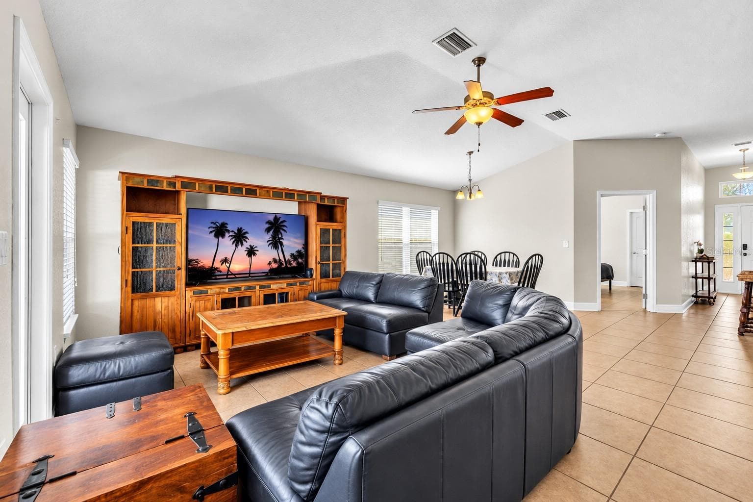 Single Family Residence at 10912 KIRKWALL PORT DR, WIMAUMA, photo 6 of 41