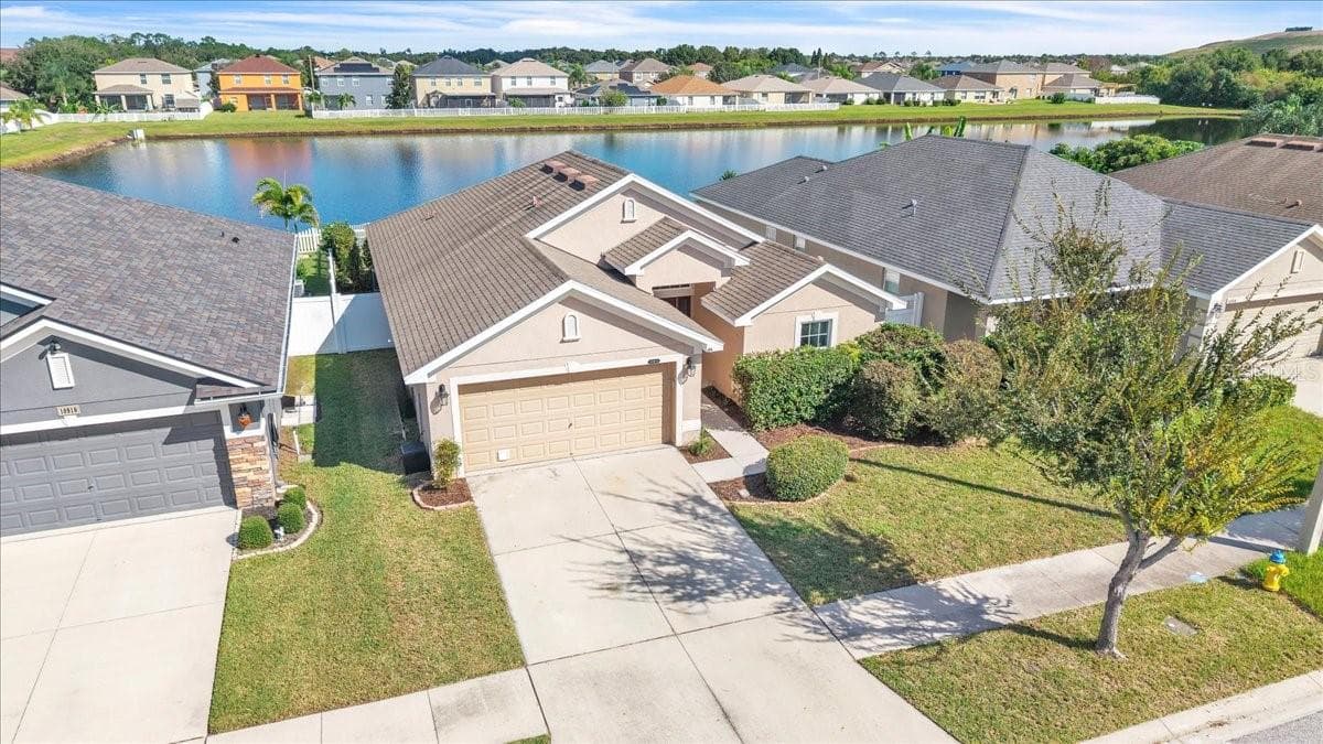 Single Family Residence at 10912 KIRKWALL PORT DR, WIMAUMA, photo 38 of 41