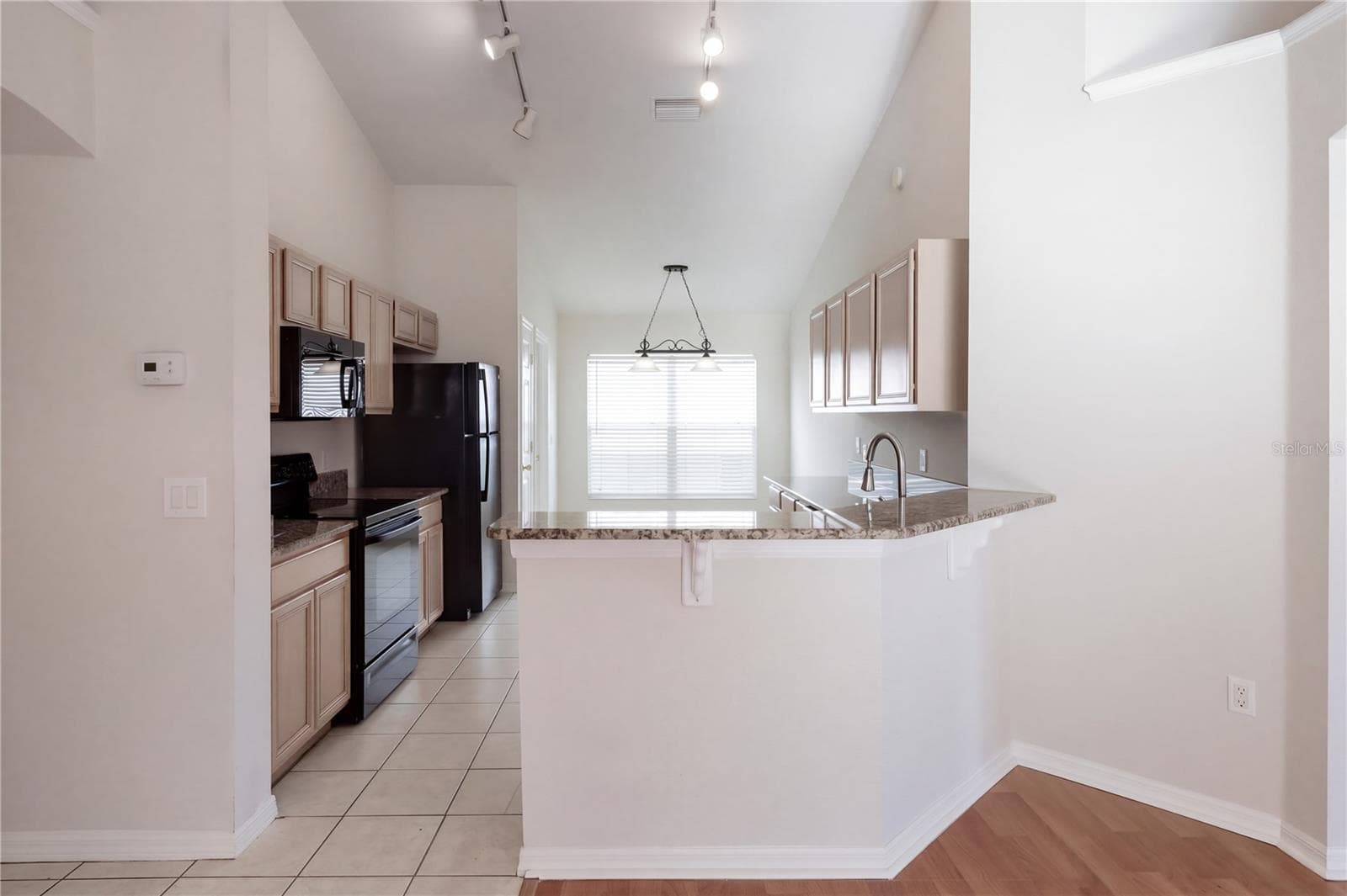 Single Family Residence at 2612 WHITEWOOD RD, MULBERRY, photo 18 of 40