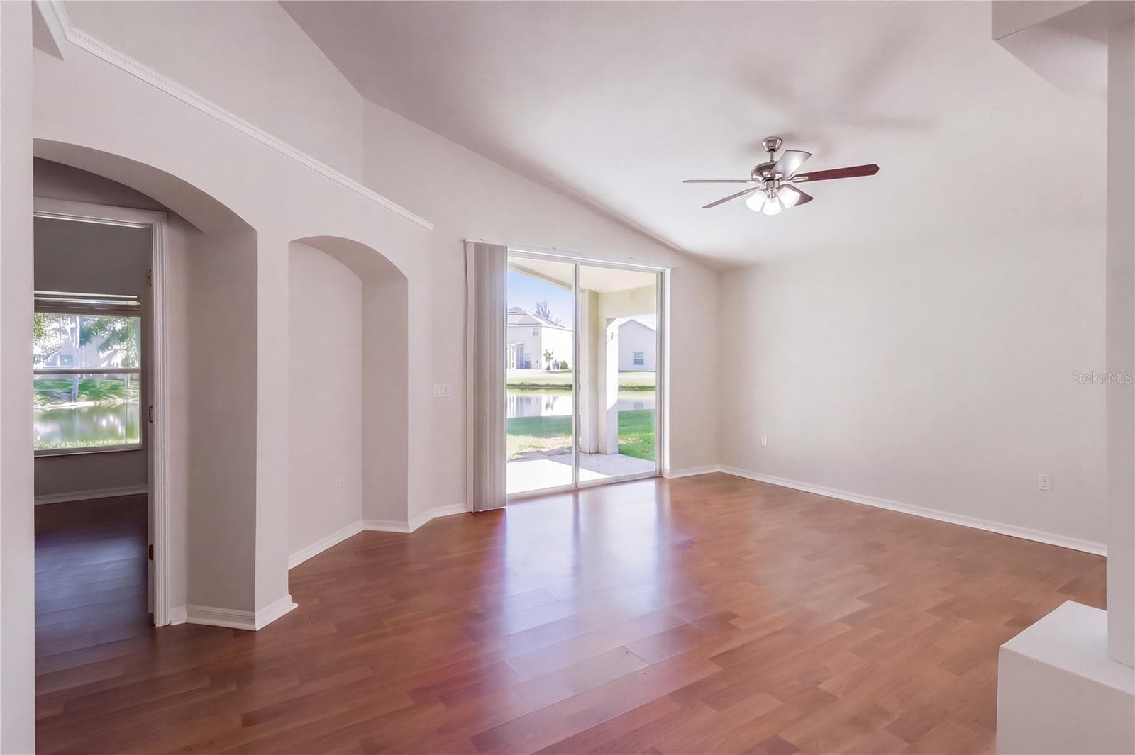 Single Family Residence at 2612 WHITEWOOD RD, MULBERRY, photo 19 of 40