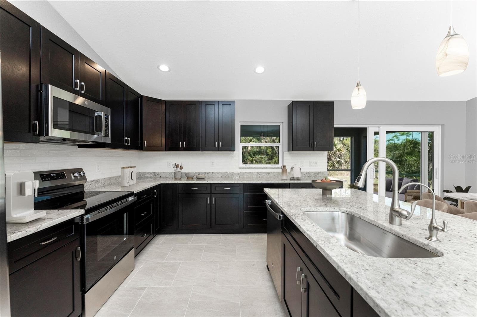 Virtually staged - 3250 HORACE AVE, NORTH PORT