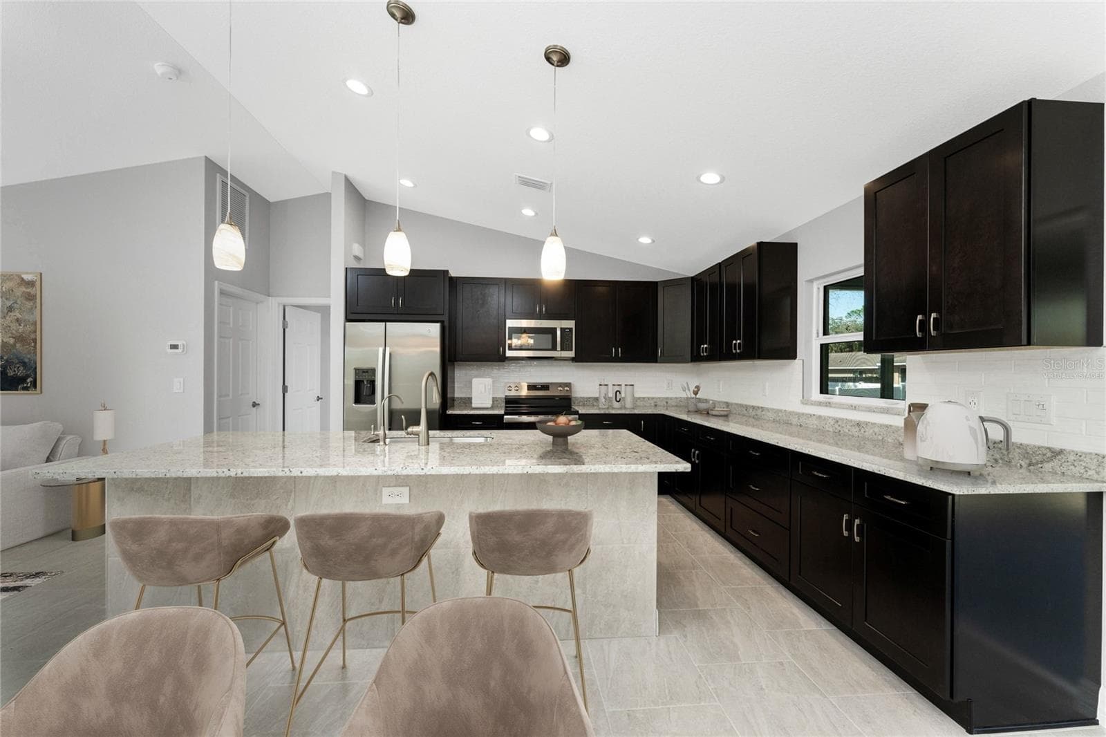 Virtually staged - 3250 HORACE AVE, NORTH PORT