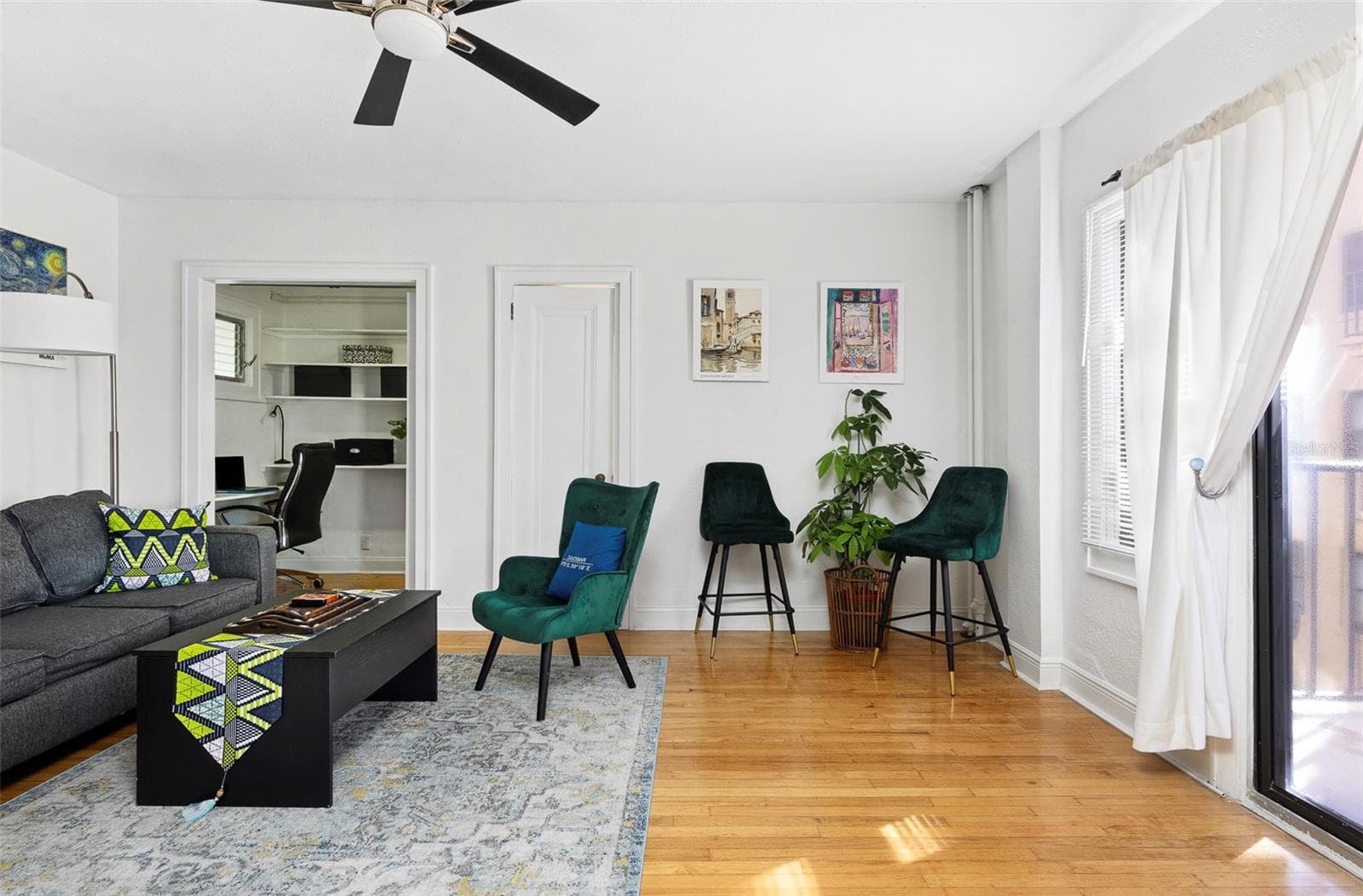 Original Hardwood Floors - 130 4TH AVE N #503, ST PETERSBURG