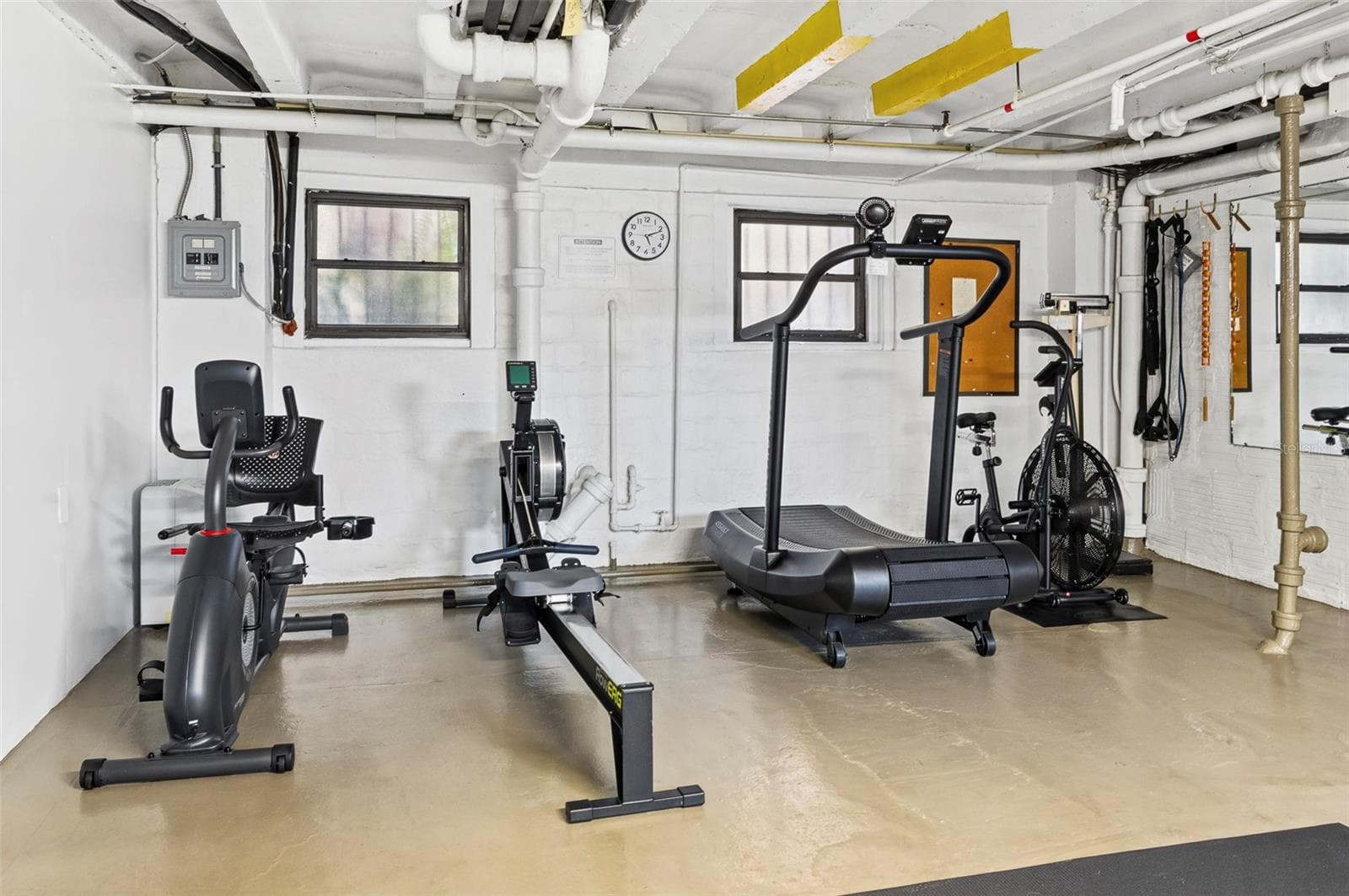 Workout Room - 130 4TH AVE N #503, ST PETERSBURG