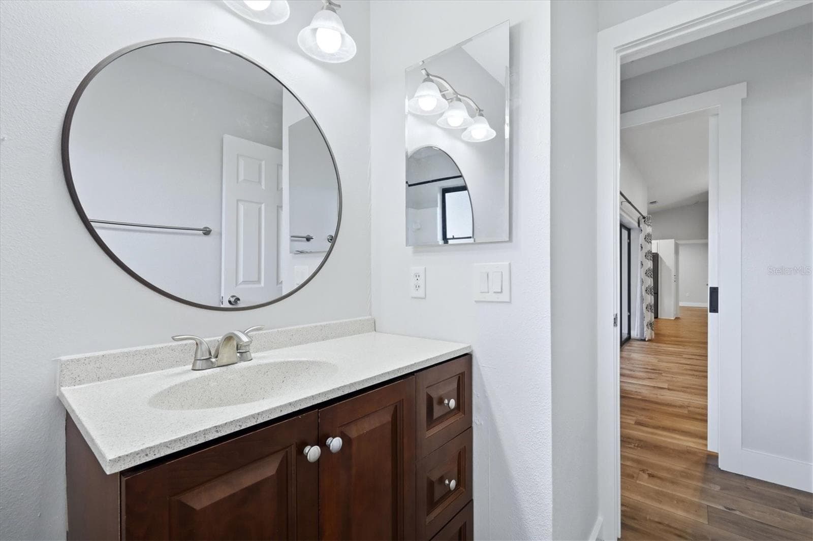 Single Family Residence at 338 PINE GLEN CT, ENGLEWOOD, photo 28 of 45