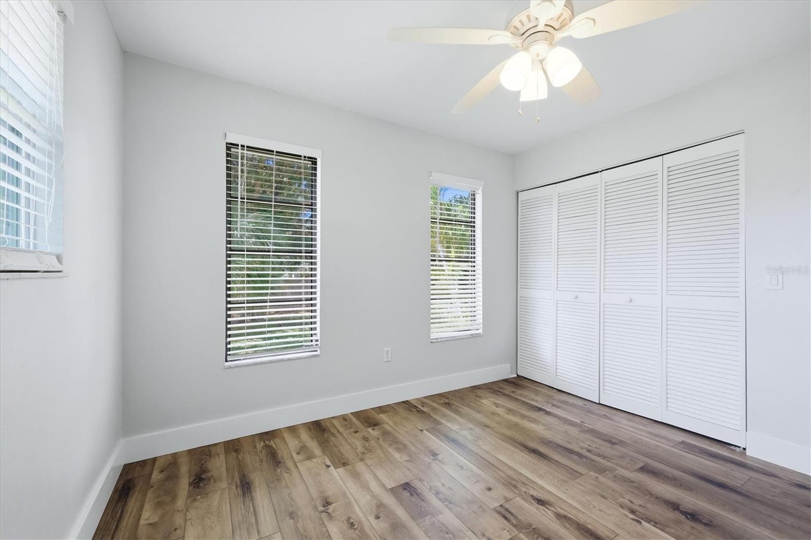 Single Family Residence at 338 PINE GLEN CT, ENGLEWOOD, photo 31 of 45