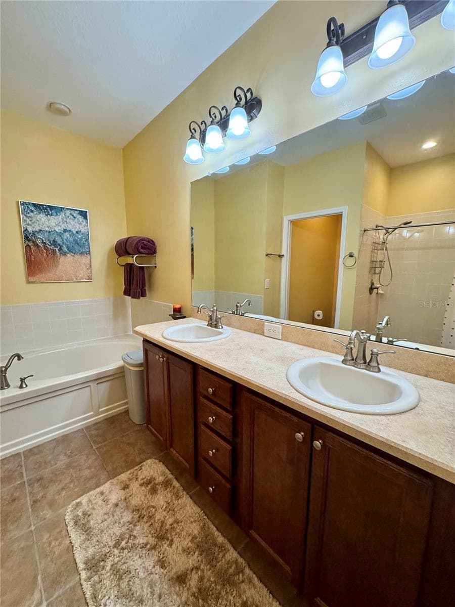 Single Family Residence at 13350 MEADOW GOLF AVE, HUDSON, photo 39 of 50