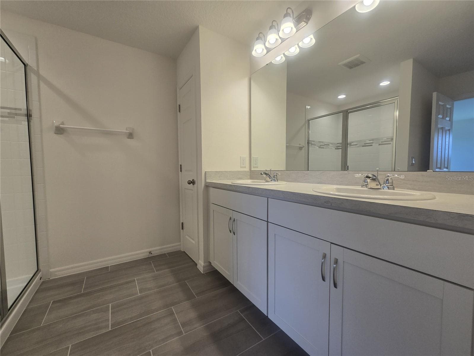 Primary Bathroom - 2536 STARRY PT, ST CLOUD