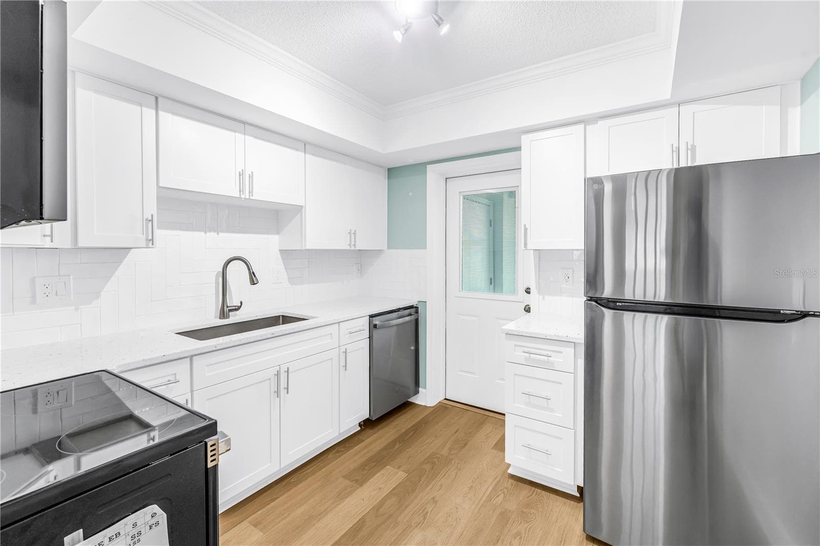 Condominium at 951 79TH AVE N #120, ST PETERSBURG, photo 14 of 30