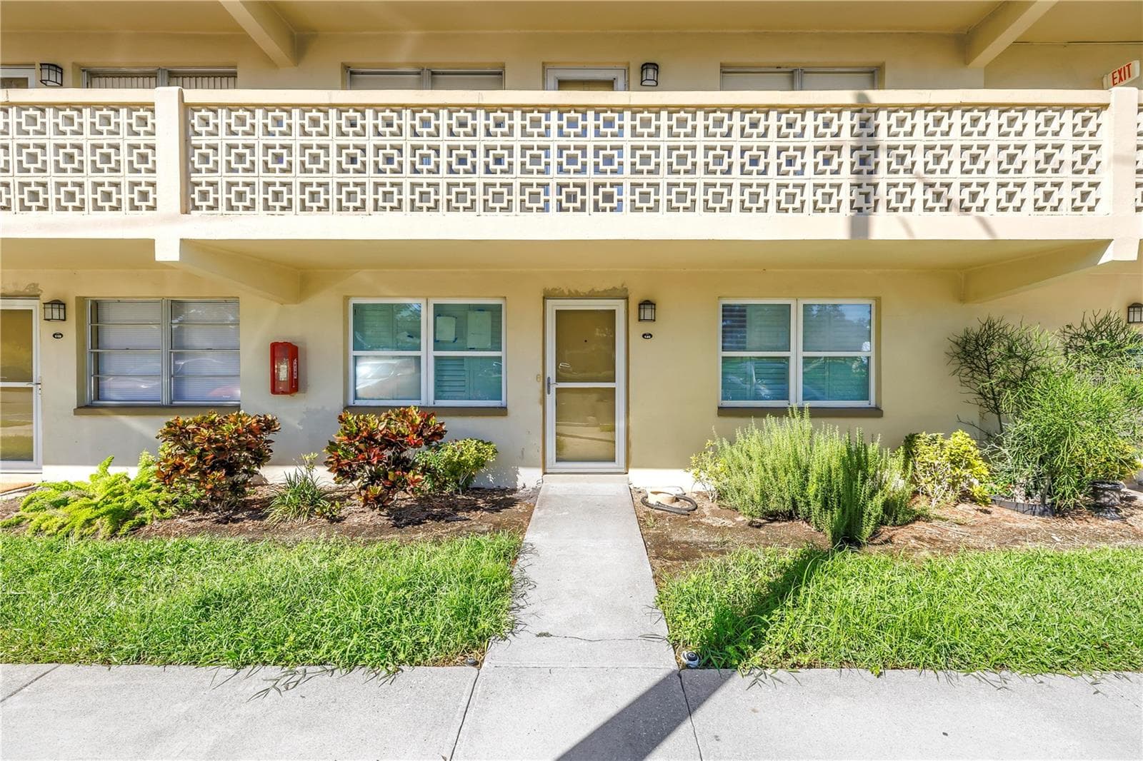 Condominium at 951 79TH AVE N #120, ST PETERSBURG, photo 25 of 30