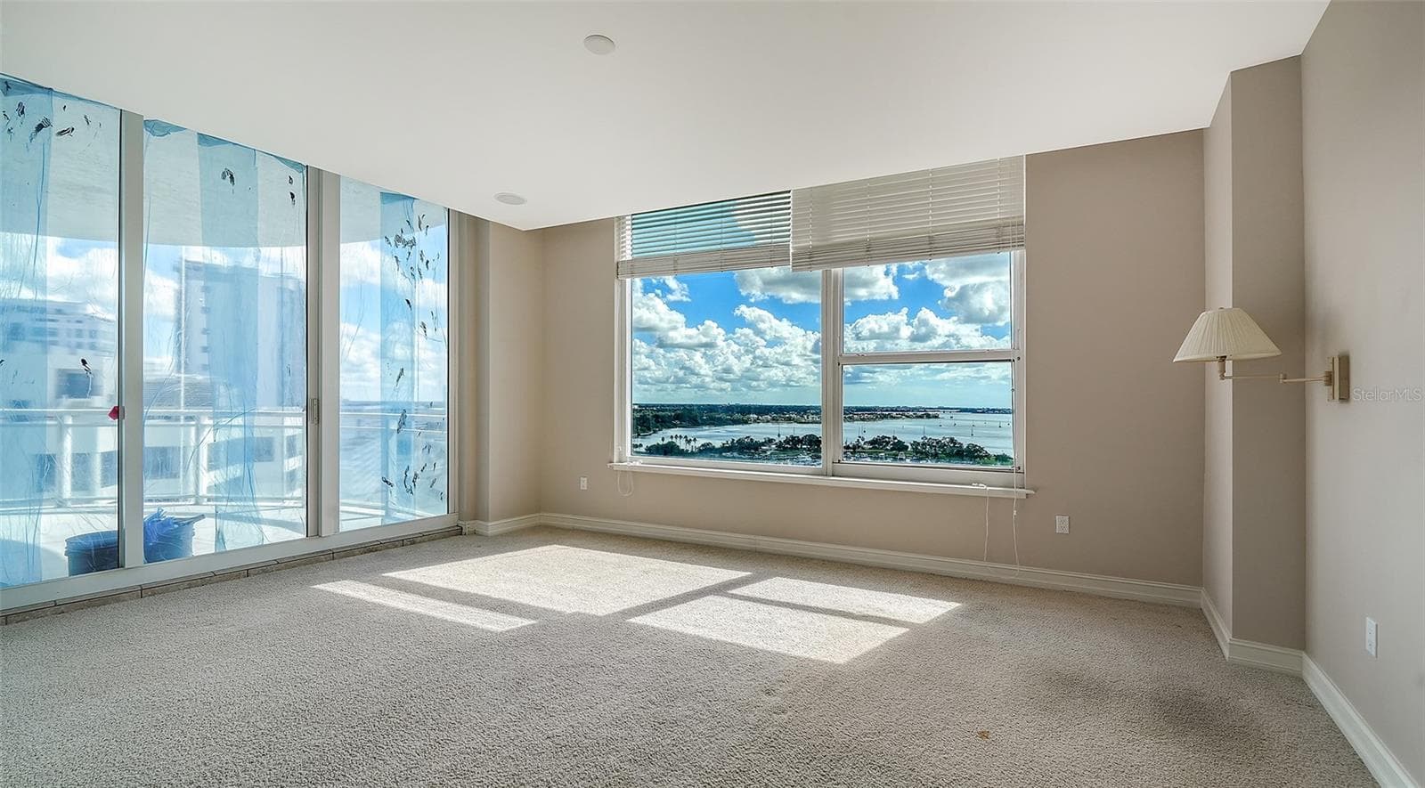 Primary bedroom suite - 1233 N GULFSTREAM AVE #1404, SARASOTA