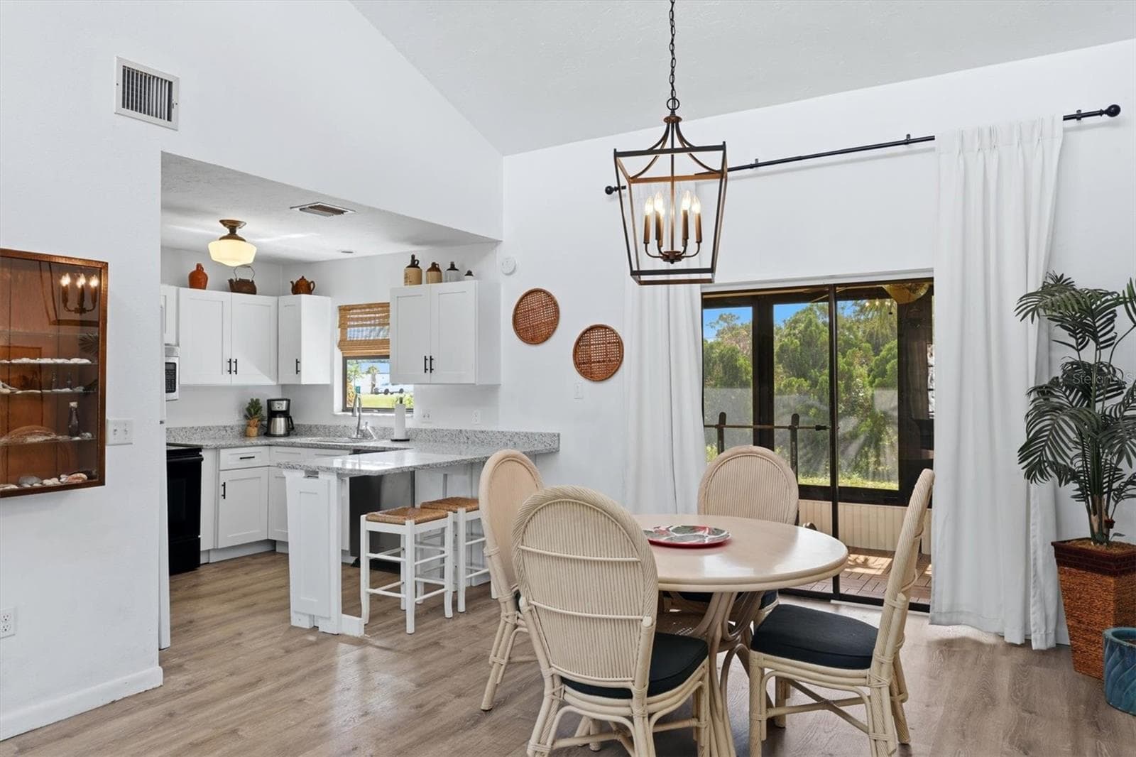 Single Family Residence at 27 MARK TWAIN LN, ROTONDA WEST, photo 11 of 45