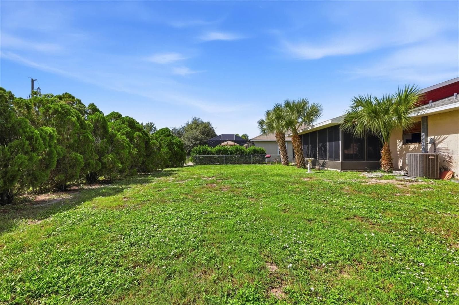 Single Family Residence at 27 MARK TWAIN LN, ROTONDA WEST, photo 28 of 45