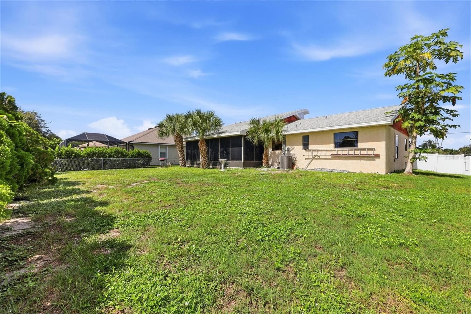 Single Family Residence at 27 MARK TWAIN LN, ROTONDA WEST, photo 29 of 45