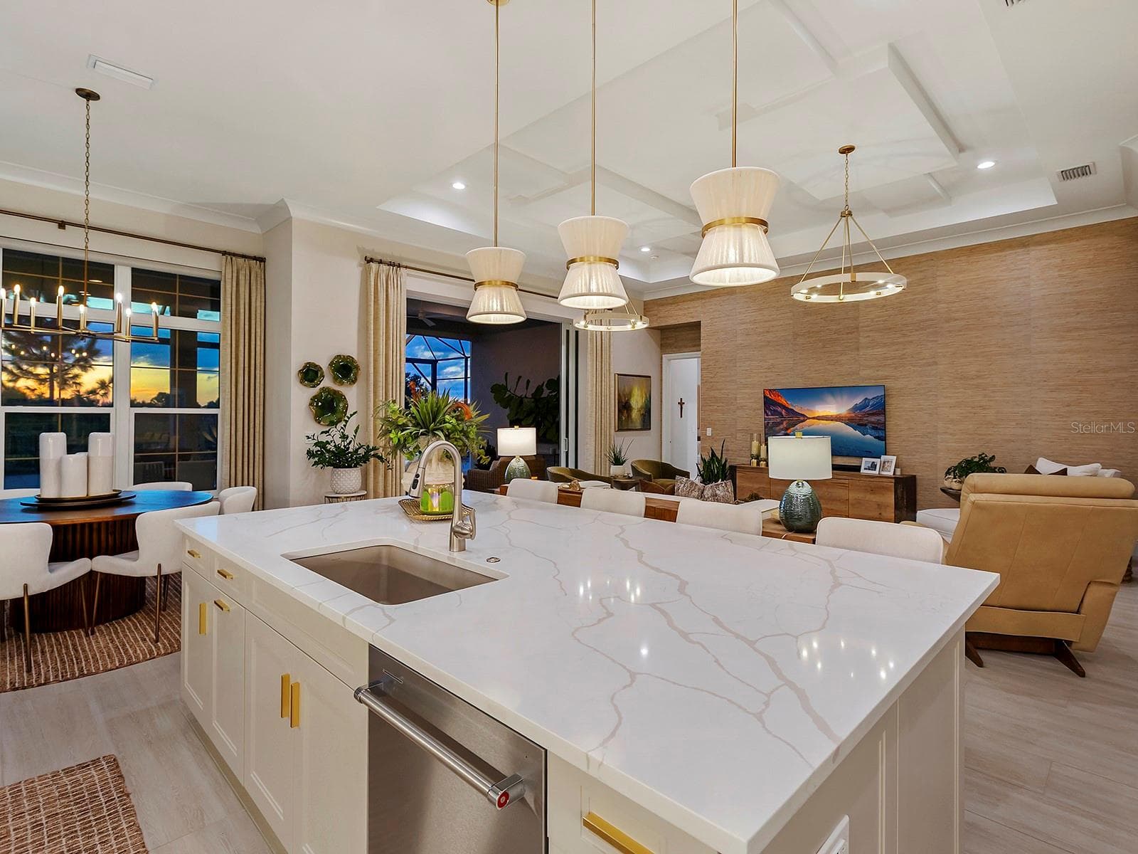 Single Family Residence at 8242 PAVIA WAY, LAKEWOOD RANCH, photo 12 of 100