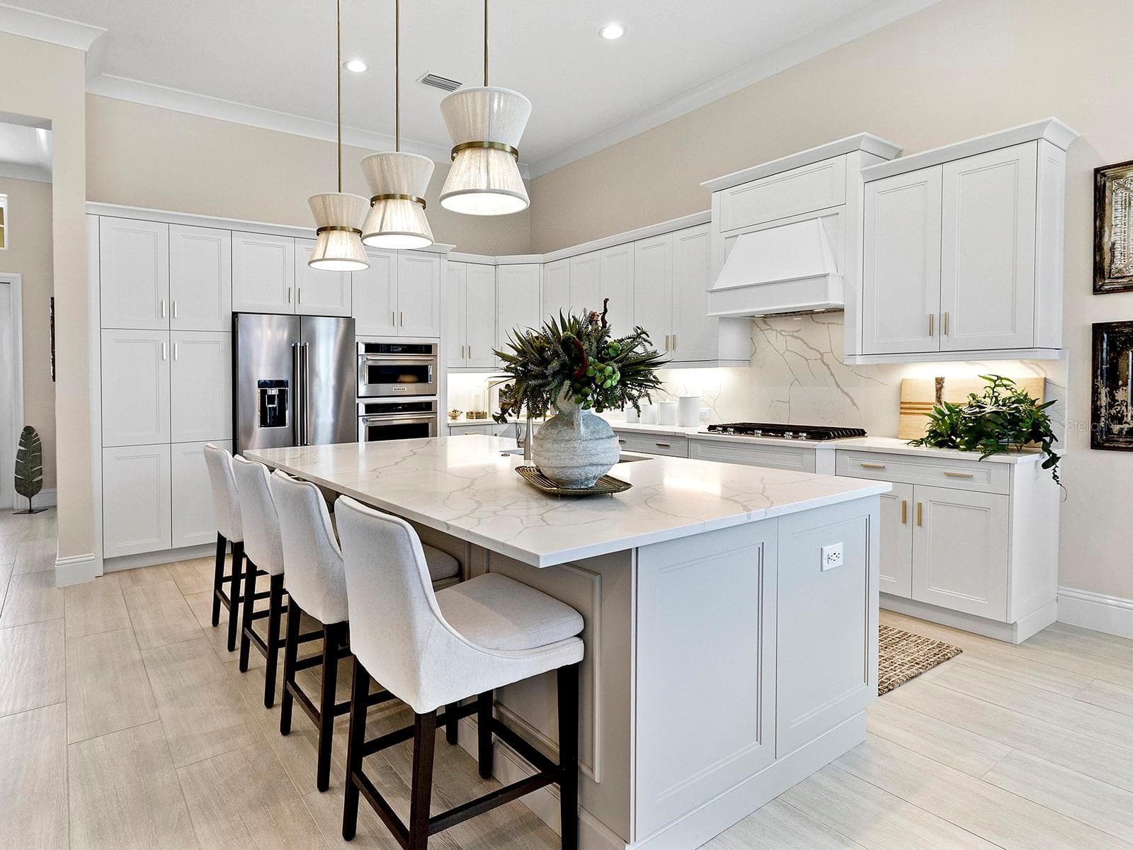 Single Family Residence at 8242 PAVIA WAY, LAKEWOOD RANCH, photo 31 of 100