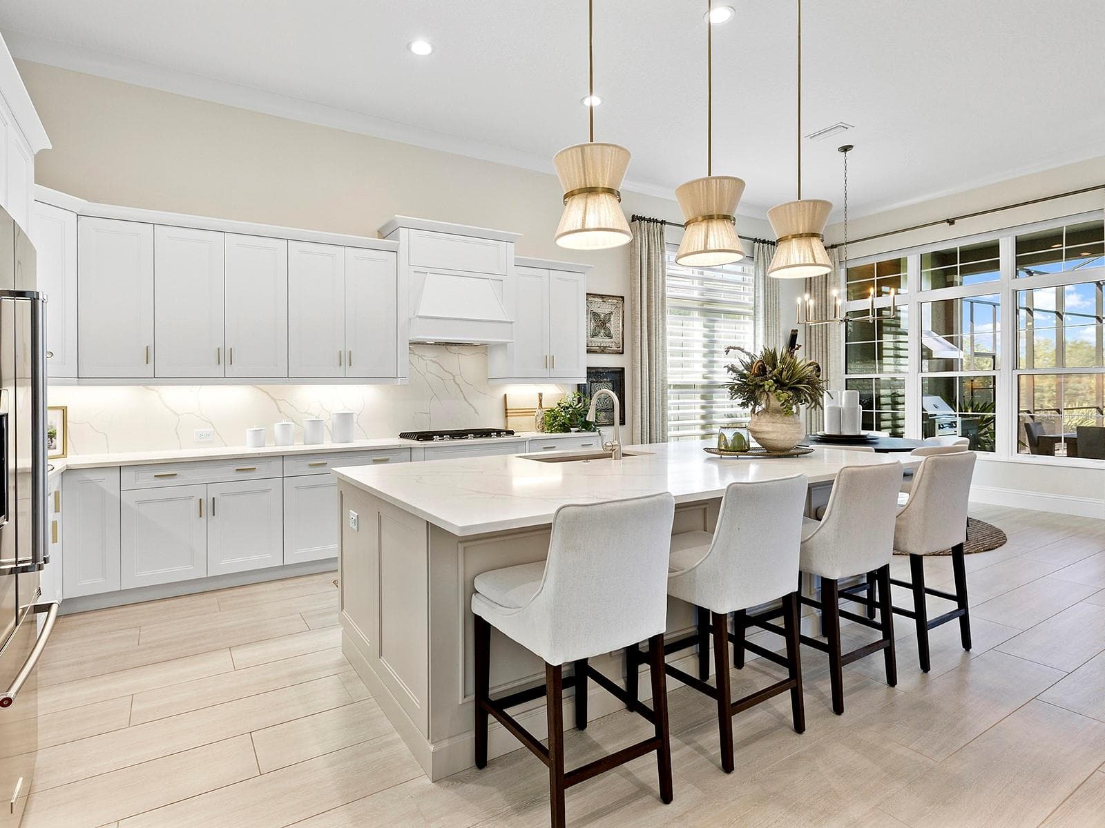 Single Family Residence at 8242 PAVIA WAY, LAKEWOOD RANCH, photo 32 of 100