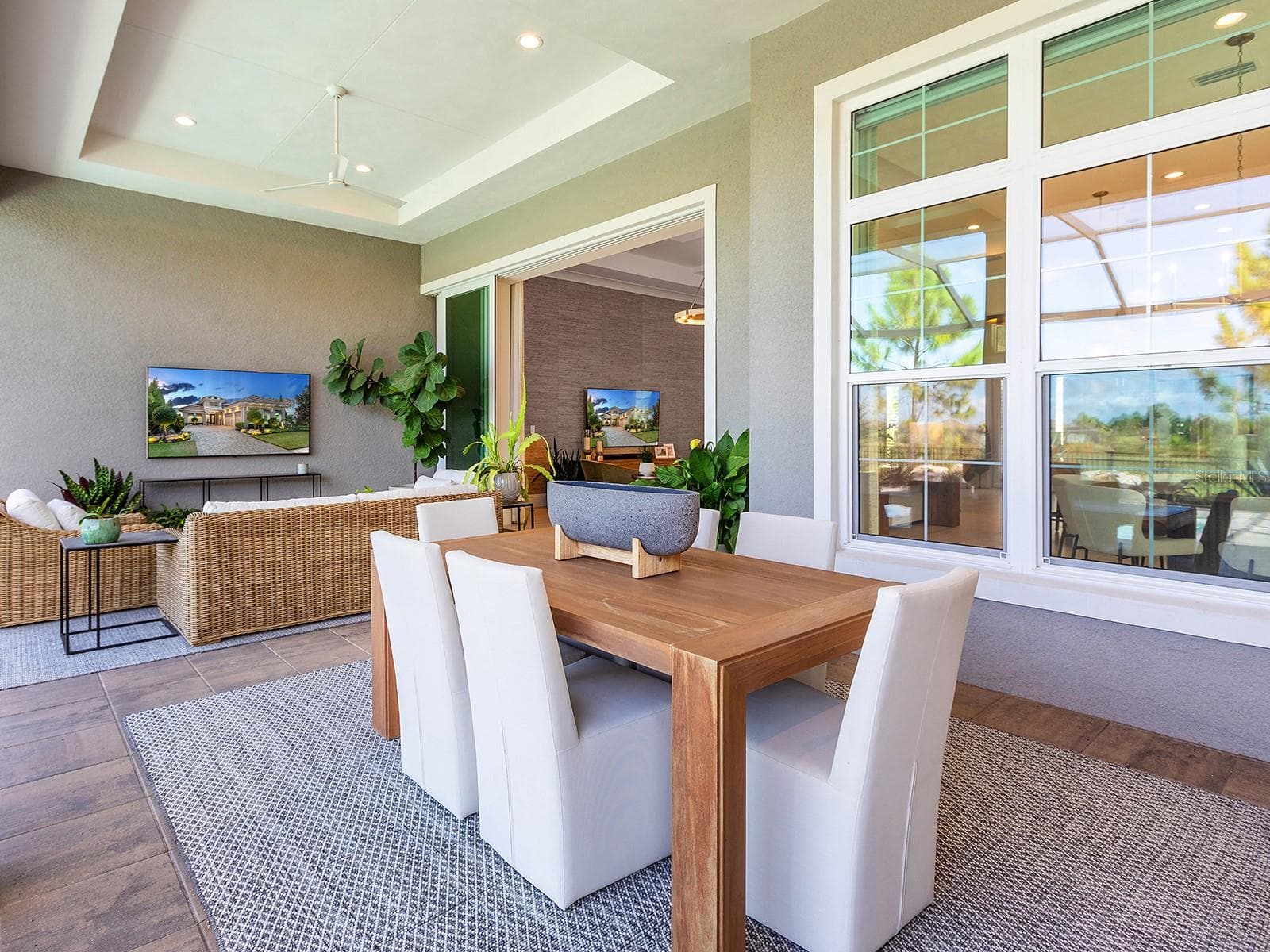 Single Family Residence at 8242 PAVIA WAY, LAKEWOOD RANCH, photo 58 of 100
