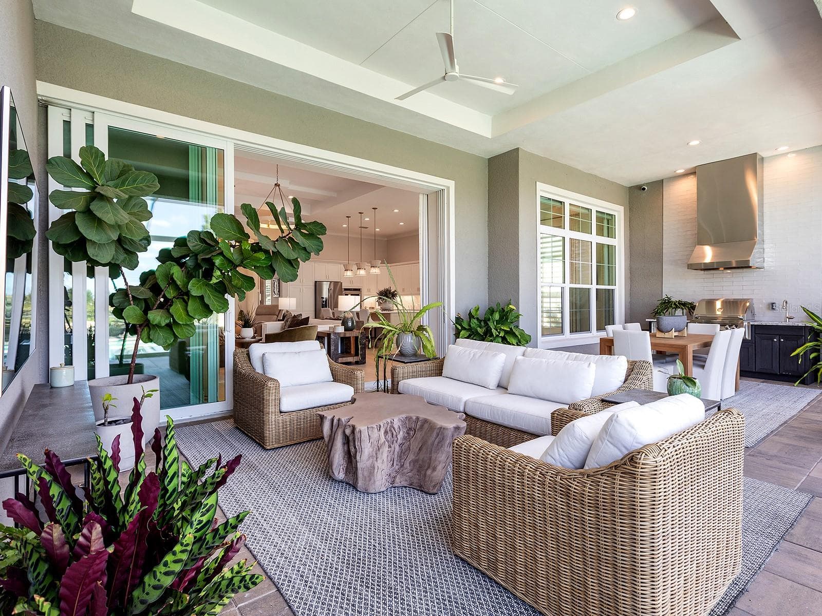 Single Family Residence at 8242 PAVIA WAY, LAKEWOOD RANCH, photo 60 of 100
