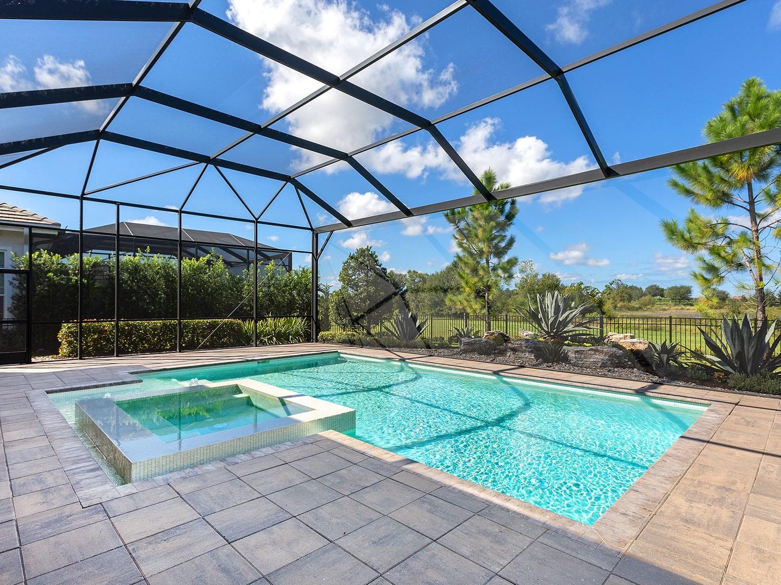 Single Family Residence at 8242 PAVIA WAY, LAKEWOOD RANCH, photo 63 of 100