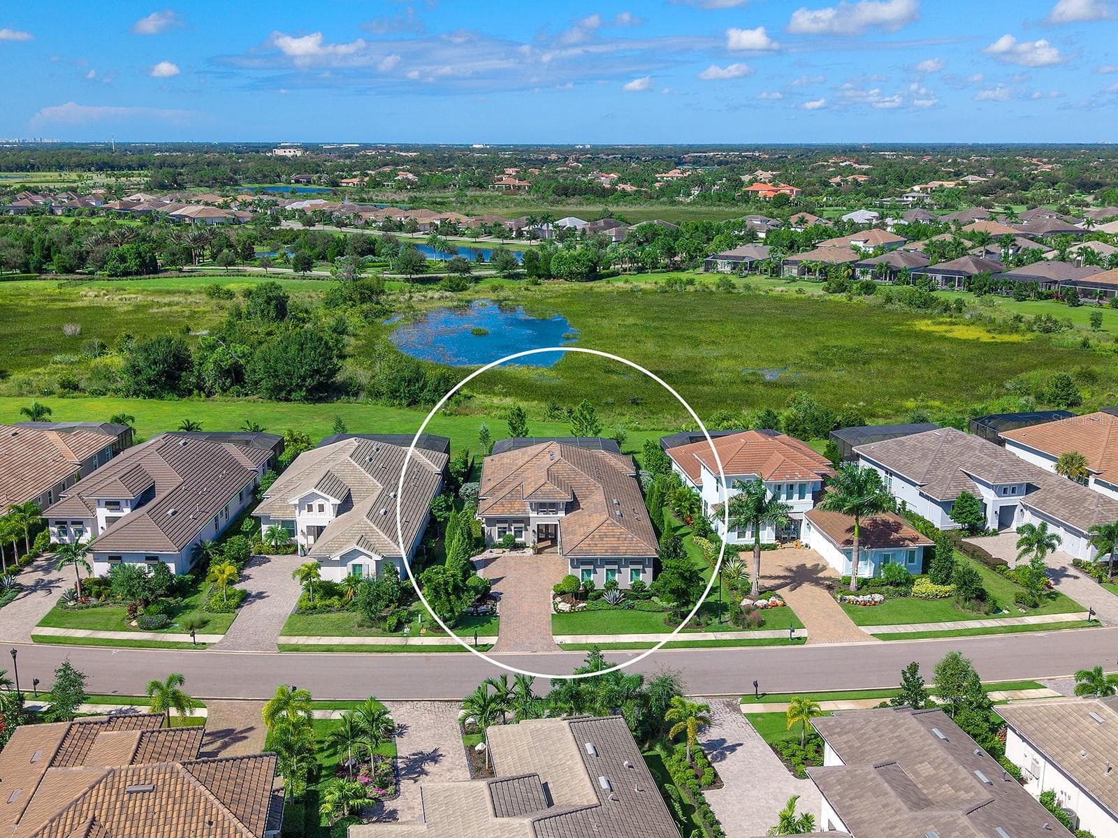 Single Family Residence at 8242 PAVIA WAY, LAKEWOOD RANCH, photo 80 of 100