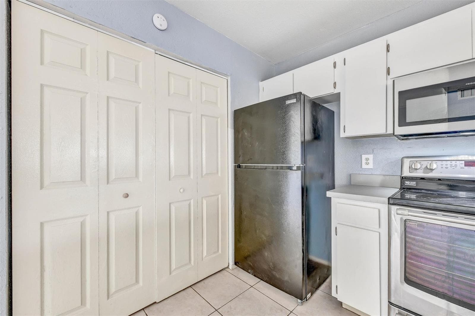 Townhouse at 5320 ABINGER CT, TAMPA, photo 18 of 59